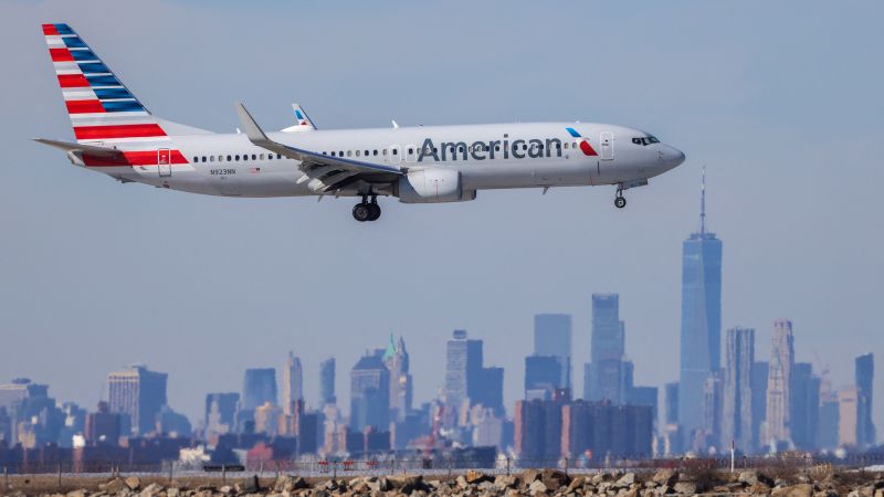 American Airlines Flight Makes Emergency Landing Due To Broken Toilets