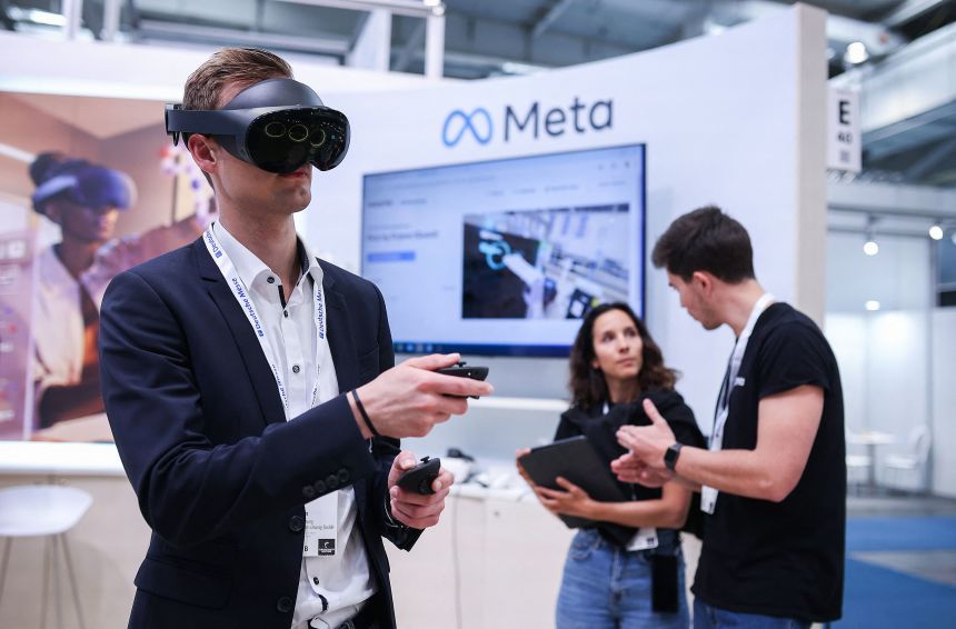 Meta Puts All Chips on Facial Computers Because Why Not