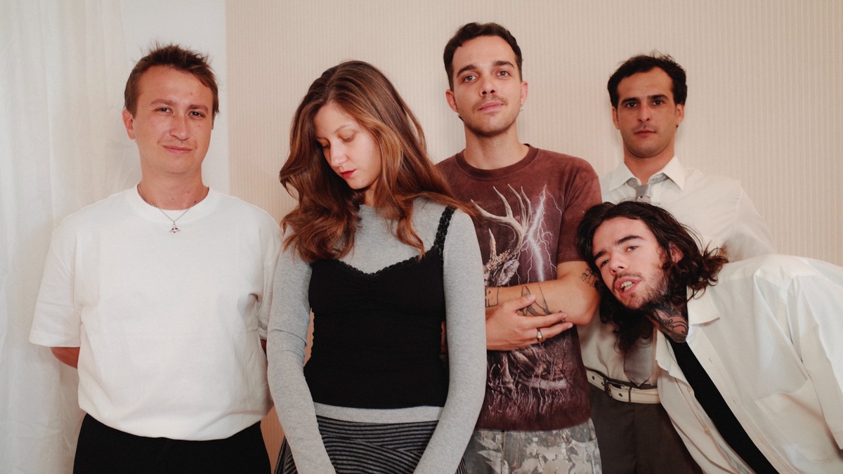 Niña Polaca Leads Spanish Indie Music Surge