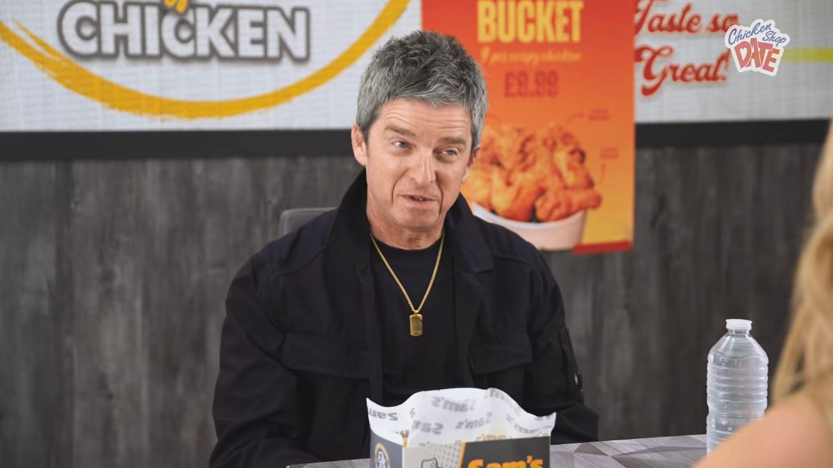 Noel Gallagher Makes Surprise Appearance On Chicken Shop Date