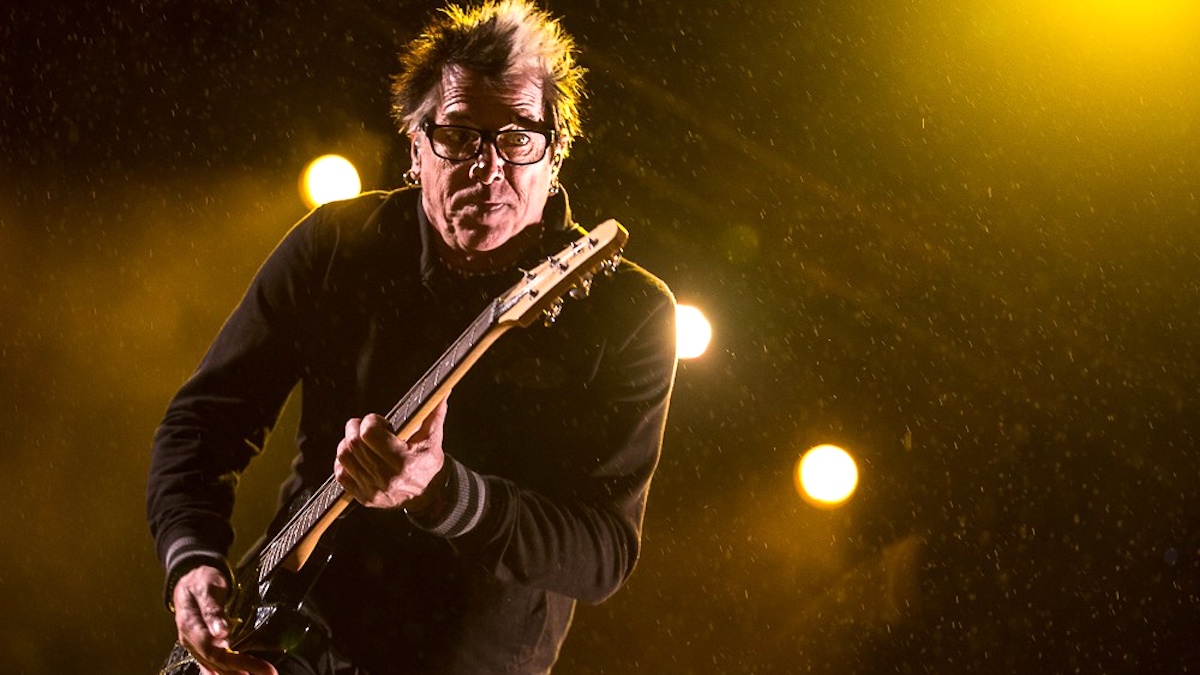 Offspring Guitarist Noodles Takes Break Due to Health Concerns