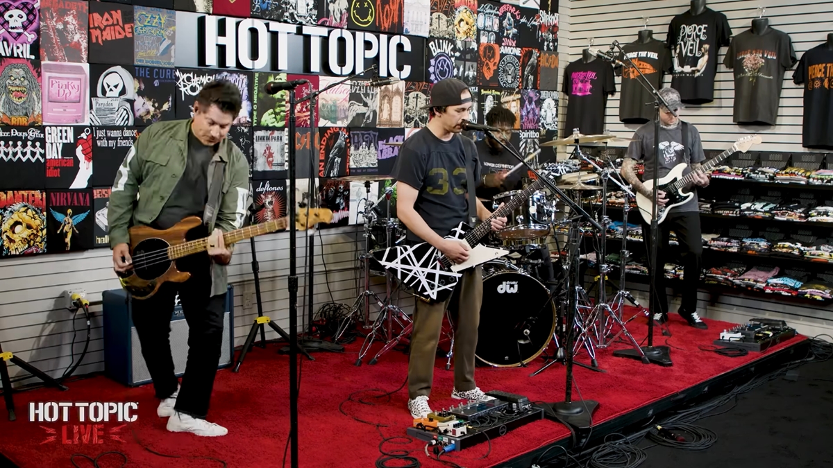 Pierce the Veil Kicks Off Hot Topic Live Series