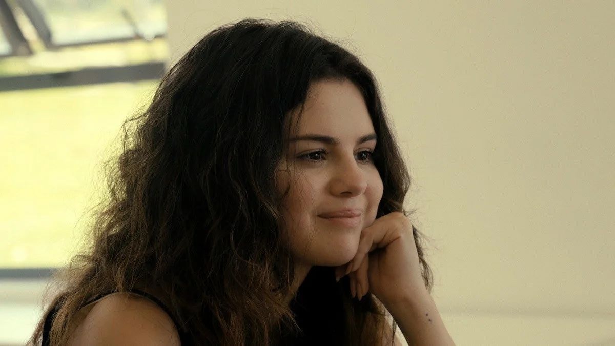 Selena Gomez Reveals Vaping Altered Her Singing Voice