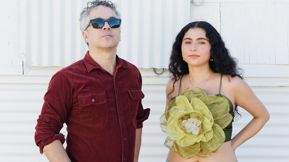 Silvana Estrada Drops Expanded Vendrán Suaves Lluvias With M Ward Collab