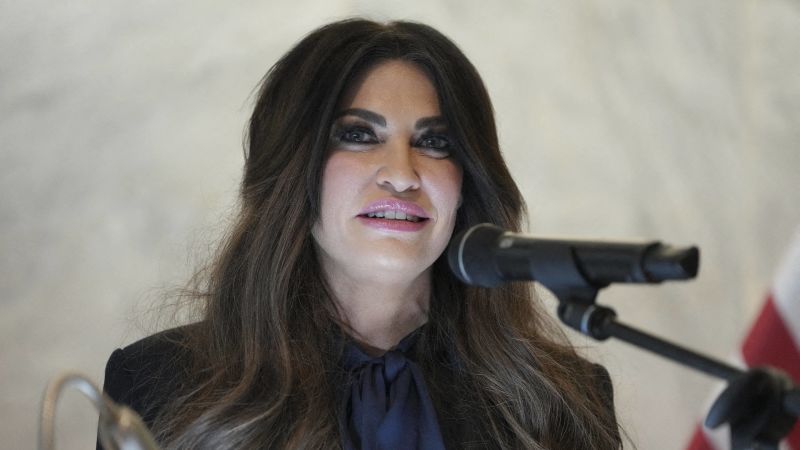 Trump Mulls Firing Girlfriend Kimberly Guilfoyle Because Awkward