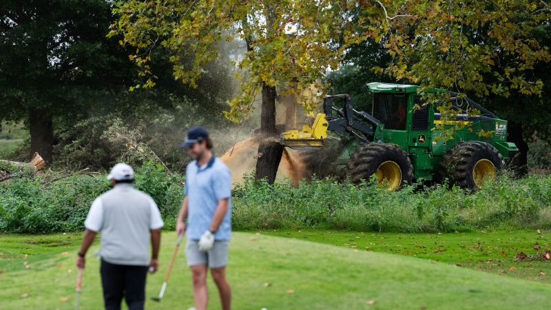 Trump's Golf Course Wreaks Havoc One Tree at a Time Again