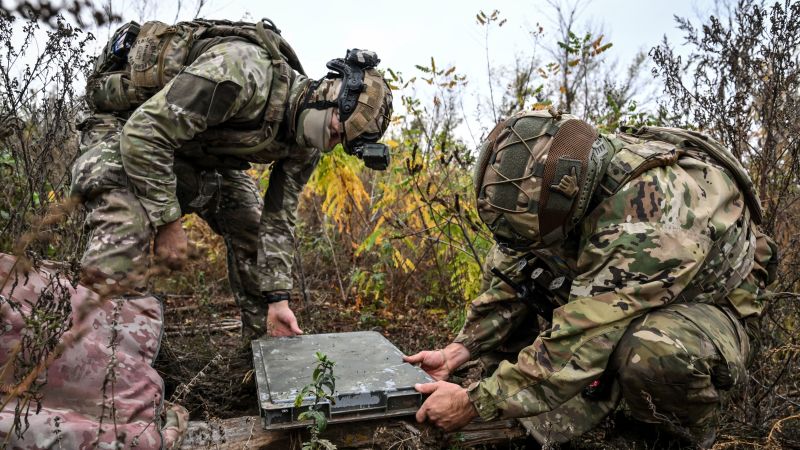 Ukraine's Starshield Disruptions: Because Space Wars Are So Last Season